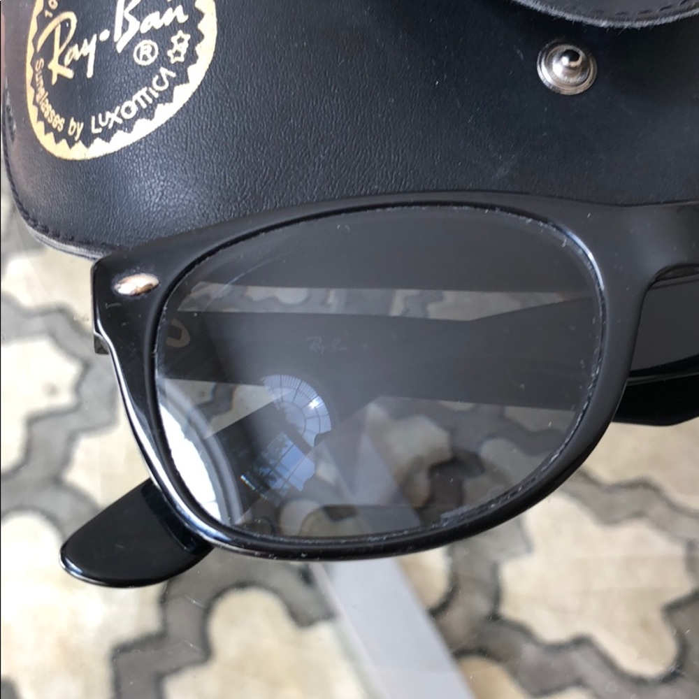 RayBan RX sunglass frames and case - Picture 5 of 6